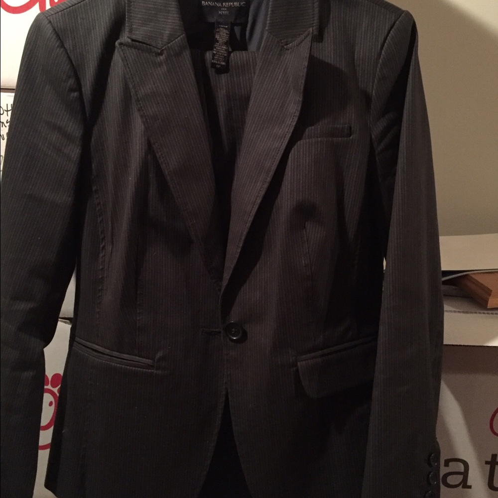 Banana Republic 2 pc Suit size 6